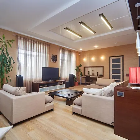 люкс в историческом центре города شقة أوديسا