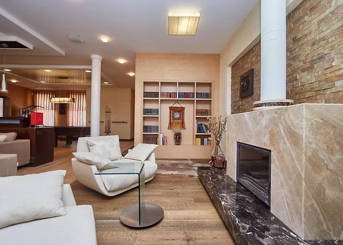 люкс в историческом центре города شقة